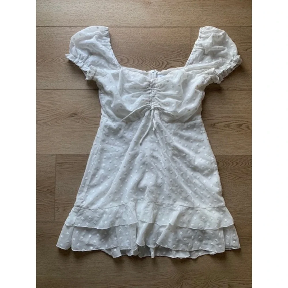 Princess Polly White Clip Dot Mini Dress Ruched Bust Tiered Ruffle Hem Sz 10